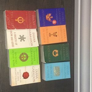 Outlander Novels Series, books 1 to 8